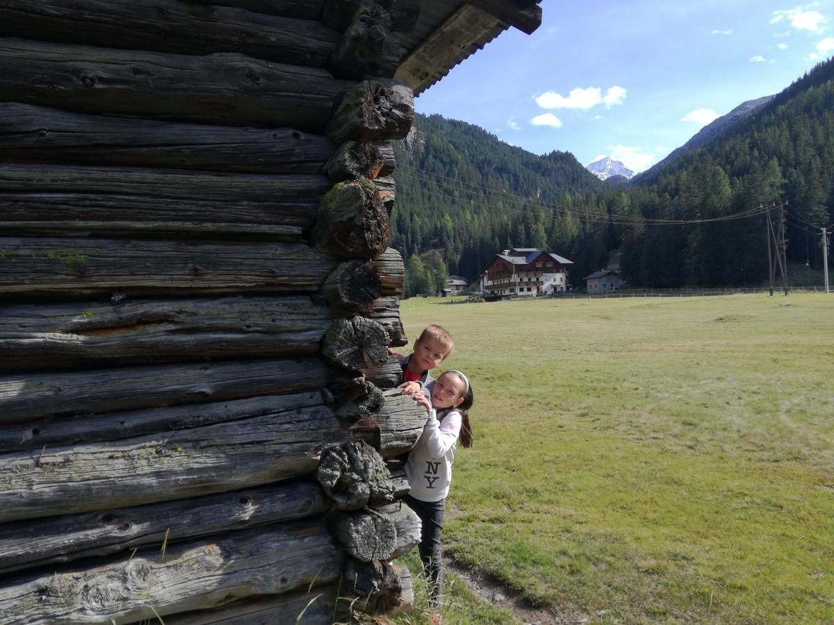 Hotel Cevedale Santa Caterina Valfurva Dış mekan fotoğraf